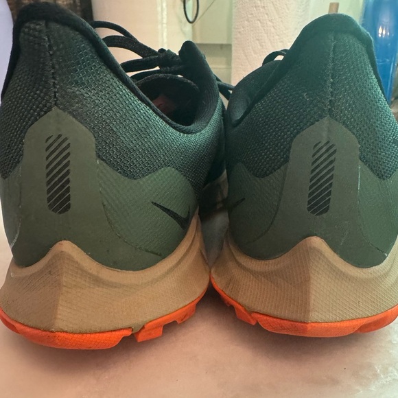 Nike Air Zoom Pegasus 36 Trail Gore-Tex Men's Size 8.5 - Picture 3 of 6